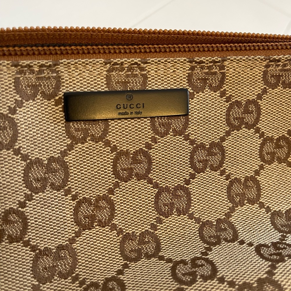 Gucci Pouchette Brown Canvas/Leather Baguette - Picture 2 of 12